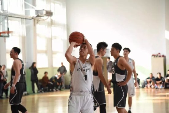 https://mmbiz.qpic.cn/mmbiz_jpg/5UFxQUDUV2bvv8BA7HTtyMttGtdM5e8k8abls6Y27mqkNxnLoPzBzytG4f4wopPaDqtb4OHjNPn8uNQBVKicrVA/640?wx_fmt=jpeg